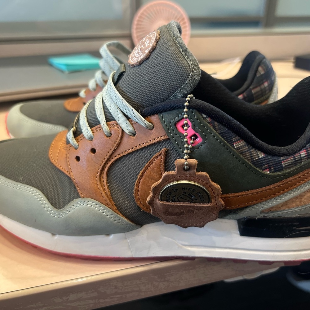 Nike Air Pegasus ‘89 - Green and Brown